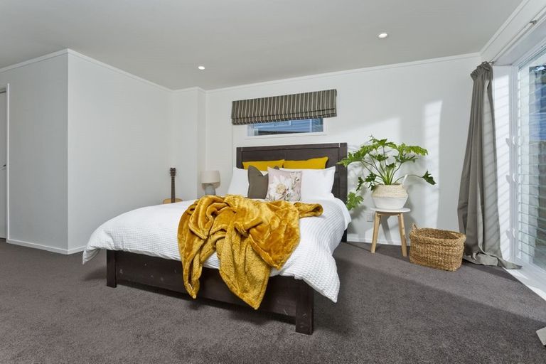 Photo of property in 48 Lynden Avenue, Hillcrest, Auckland, 0627