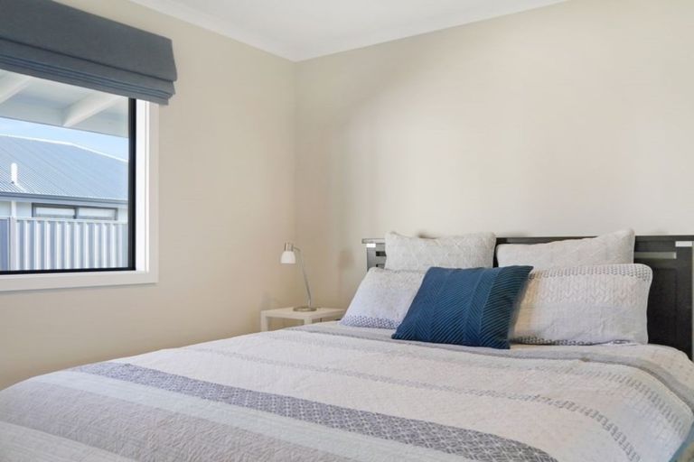 Photo of property in 1 Cirrus Place, Omarama, 9412