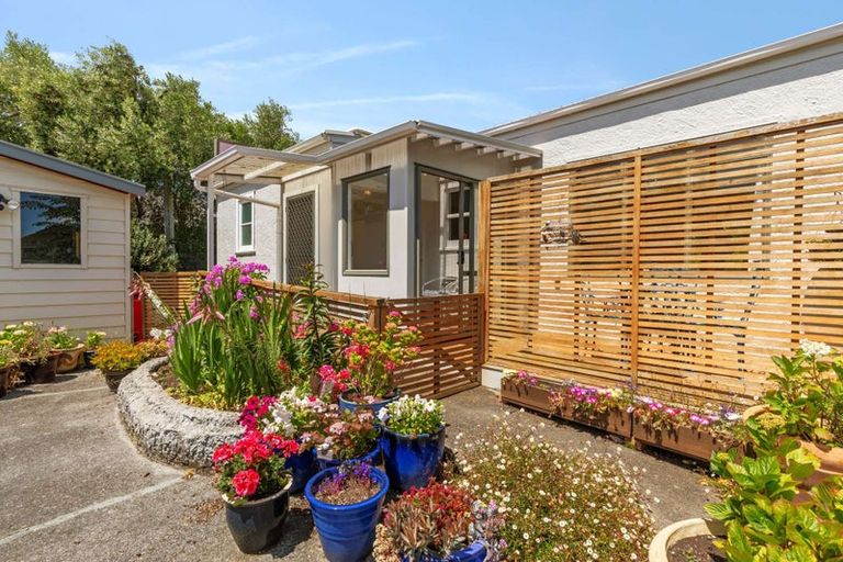 Photo of property in 18 Parkes Avenue, Saint Johns Hill, Whanganui, 4501