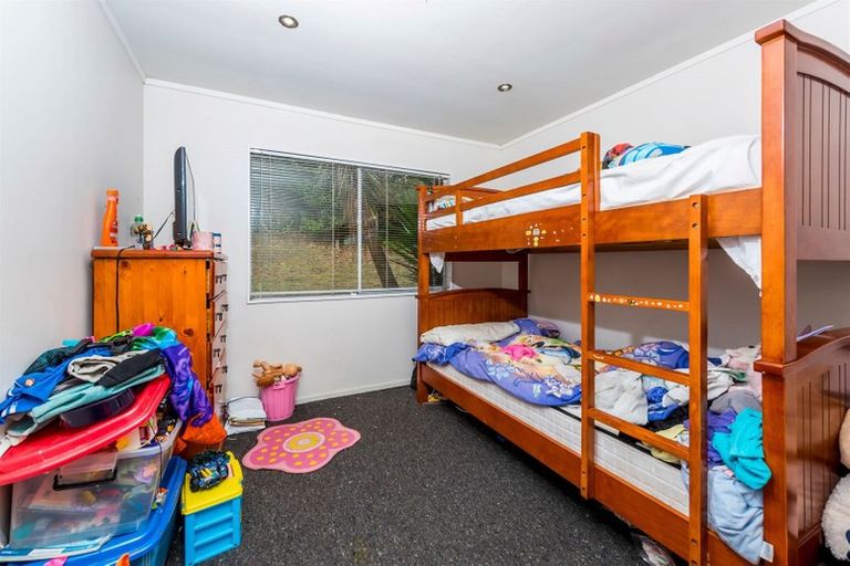 Photo of property in 329 Don Buck Road, Massey, Auckland, 0614