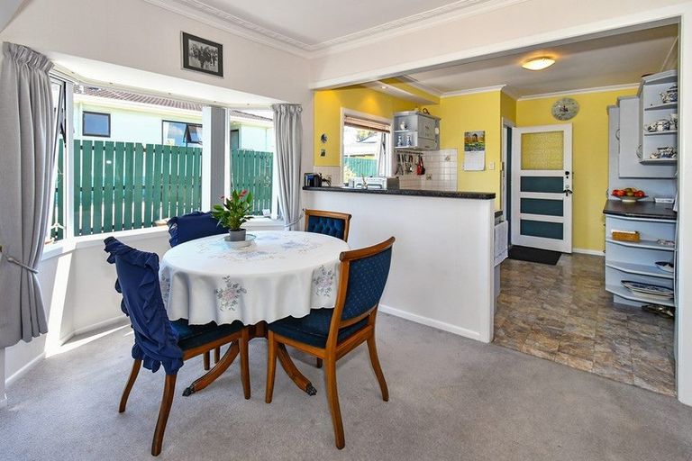Photo of property in 45 Paerata Road, Pukekohe, 2120