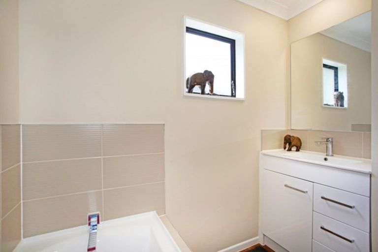 Photo of property in 2/1 Totara Road, Manurewa, Auckland, 2102