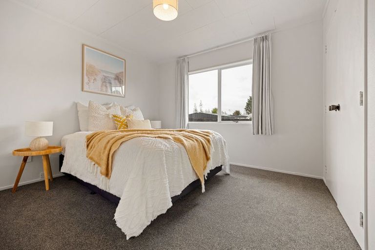 Photo of property in 11a Lloyd Drive, Nawton, Hamilton, 3200