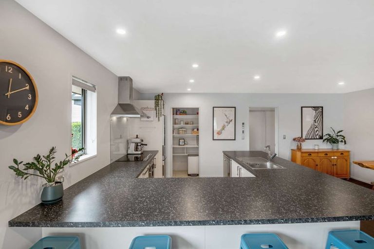 Photo of property in 6 Blaenavon Place, Halswell, Christchurch, 8025