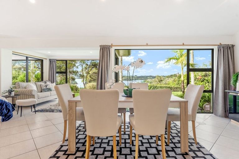 Photo of property in 5 Glance Street, Sandspit, Warkworth, 0982