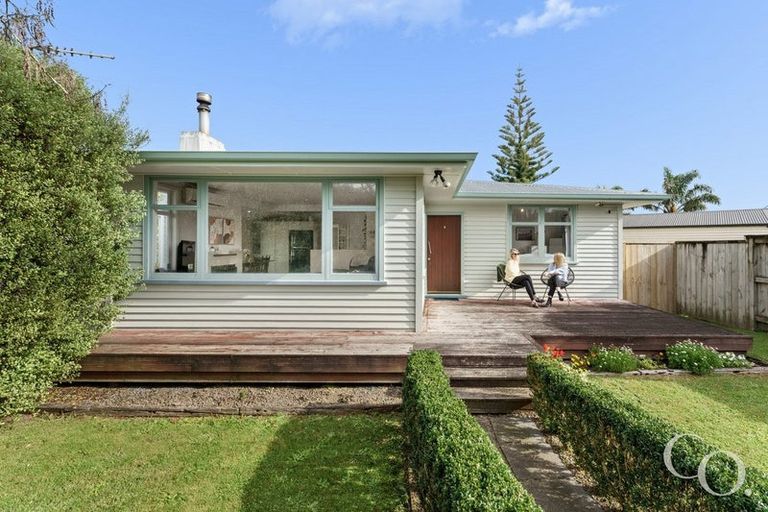 Photo of property in 24 Stirling Grove, Greerton, Tauranga, 3112