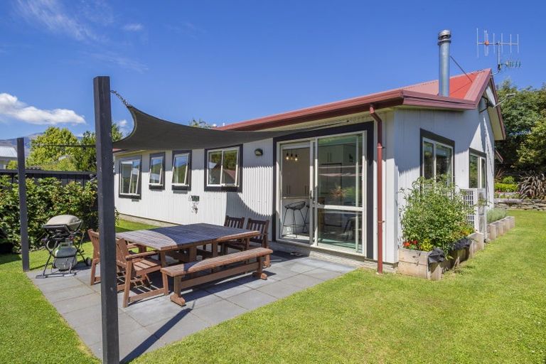Photo of property in 15a Daveys Place, Arrowtown, 9302