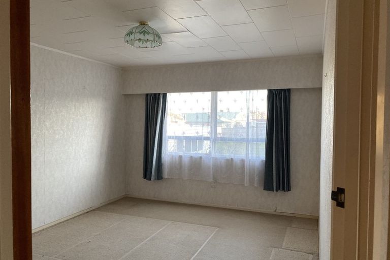 Photo of property in 19 King Street, Hikurangi, 0114