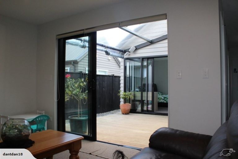 Photo of property in 5 Parachute Crescent, Papakura, 2110