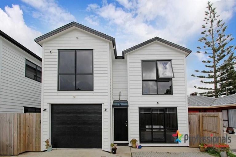 Photo of property in 20b Nicholson Avenue, Papatoetoe, Auckland, 2025