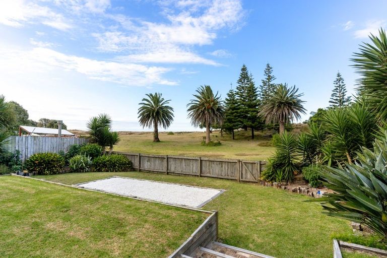 Photo of property in 1173 Papamoa Beach Road, Papamoa Beach, Papamoa, 3118