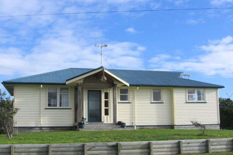 Photo of property in 6 Dawson Street, Foxton Beach, Foxton, 4815