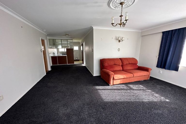 Photo of property in 2 Keir Crescent, Lansdowne, Masterton, 5810