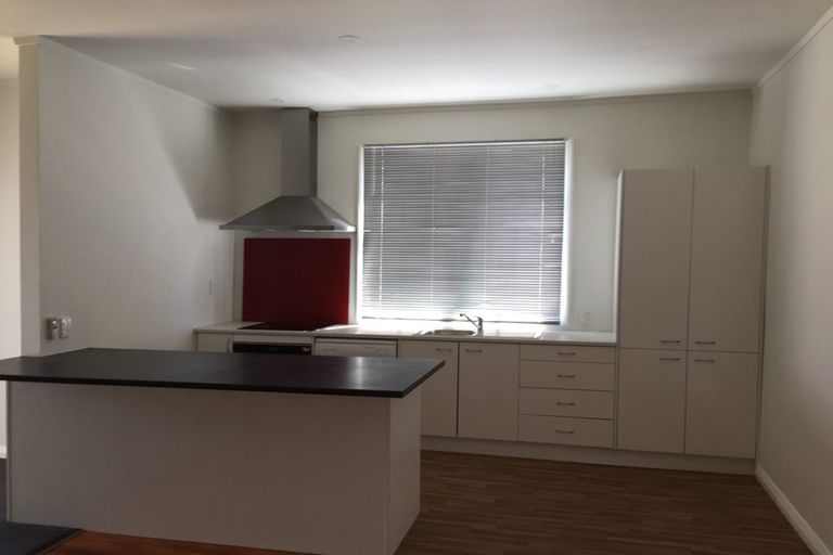 Photo of property in 73 Bell Road, Waiwhetu, Lower Hutt, 5010