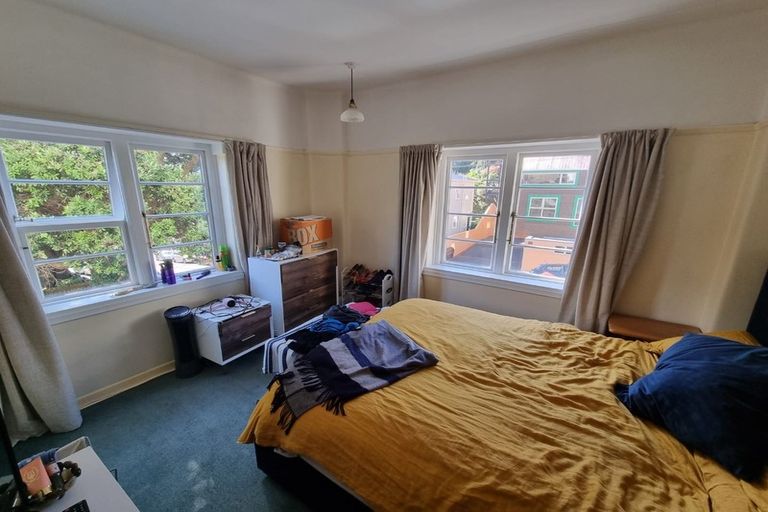 Photo of property in 82 Majoribanks Street, Mount Victoria, Wellington, 6011