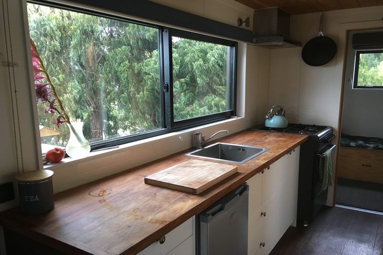 Photo of property in 1 Maude View Road, Hawea Flat, Wanaka, 9382