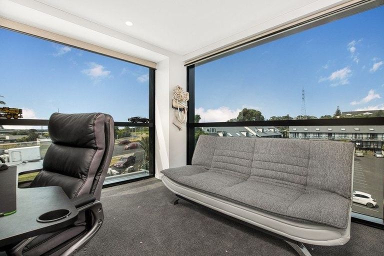 Photo of property in 209/8 Lakewood Court, Manukau, Auckland, 2104