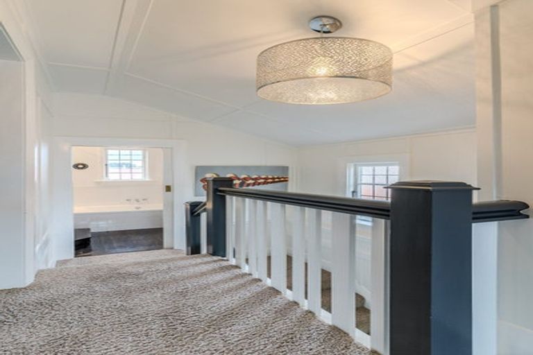 Photo of property in 30 Ings Avenue, Saint Clair, Dunedin, 9012