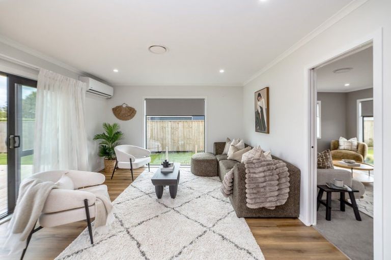 Photo of property in 21 Coralie Place, Lansdowne, Masterton, 5810