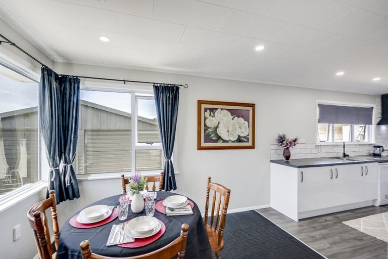 Photo of property in 69 Clarence Cox Crescent, Pirimai, Napier, 4112