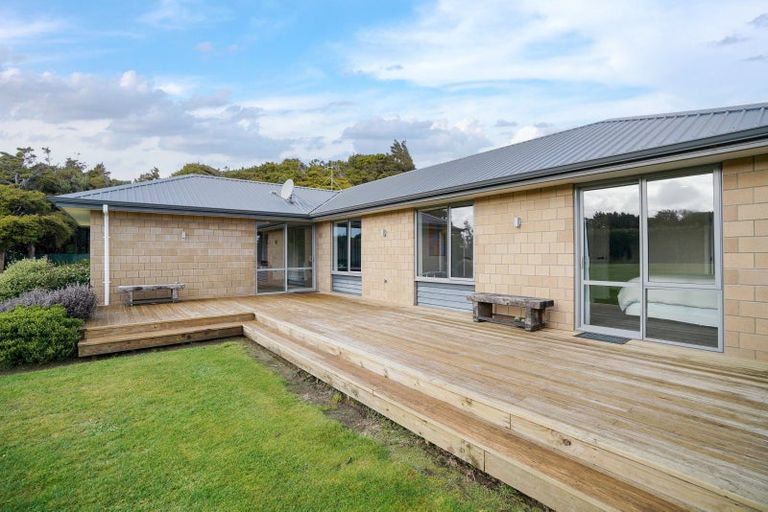 Photo of property in 94 Ariki Avenue, Otatara, Invercargill, 9879