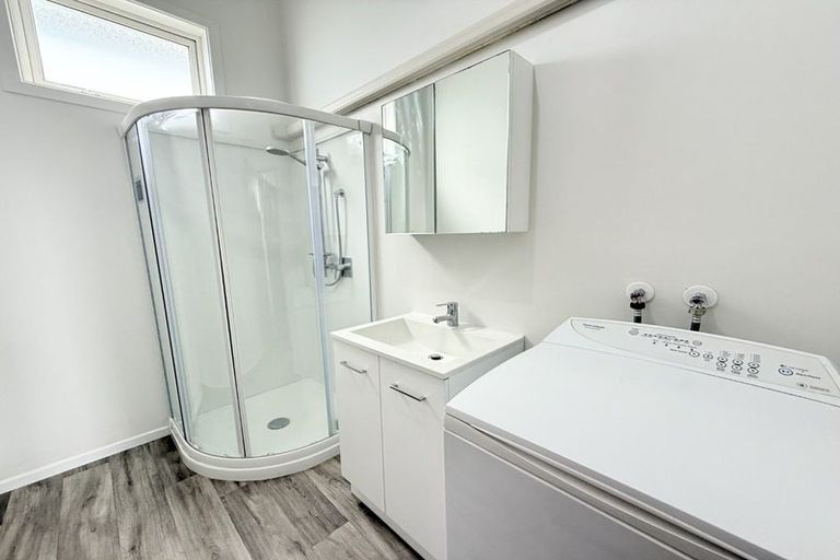 Photo of property in 144 Rongotai Road, Kilbirnie, Wellington, 6022