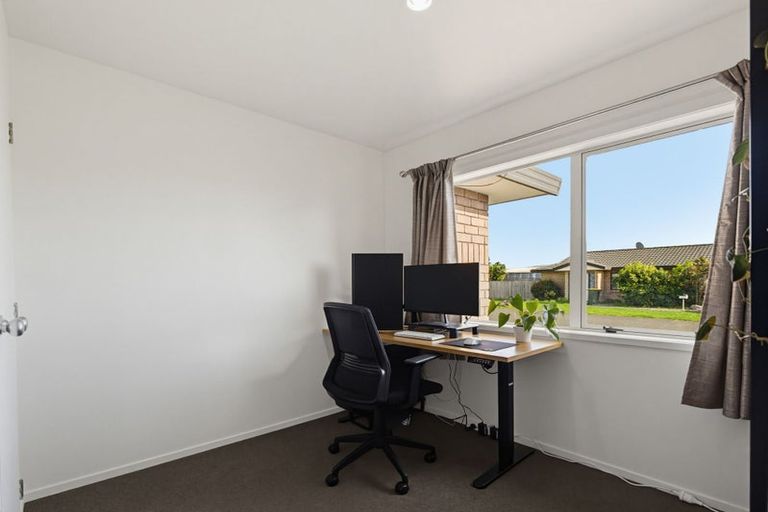 Photo of property in 11/15 O'sullivan Place, Waiuku, 2123
