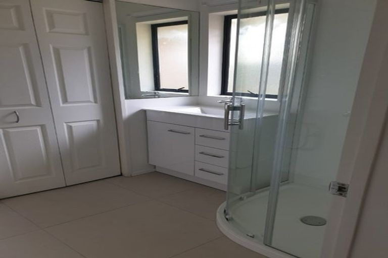 Photo of property in 4 Wentworth Park, Albany, Auckland, 0632