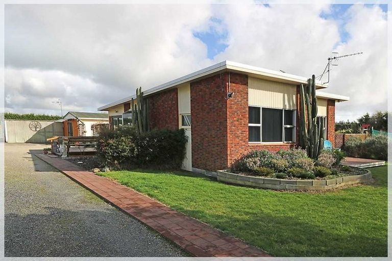 Photo of property in 212 Motuiti Road, Foxton, 4891