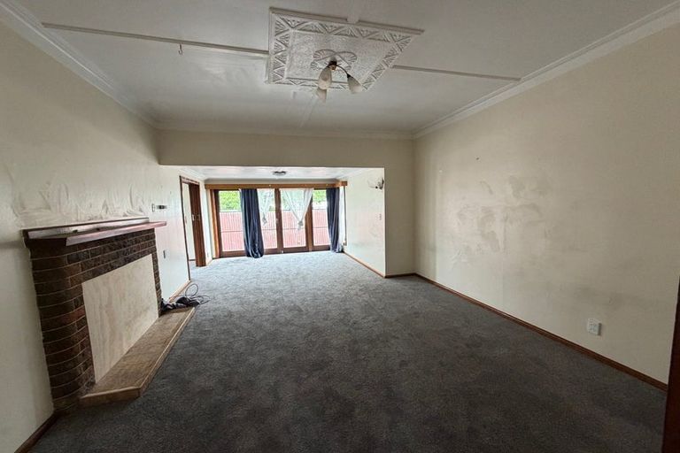 Photo of property in 105 Alexandra Crescent, Hastings, 4122