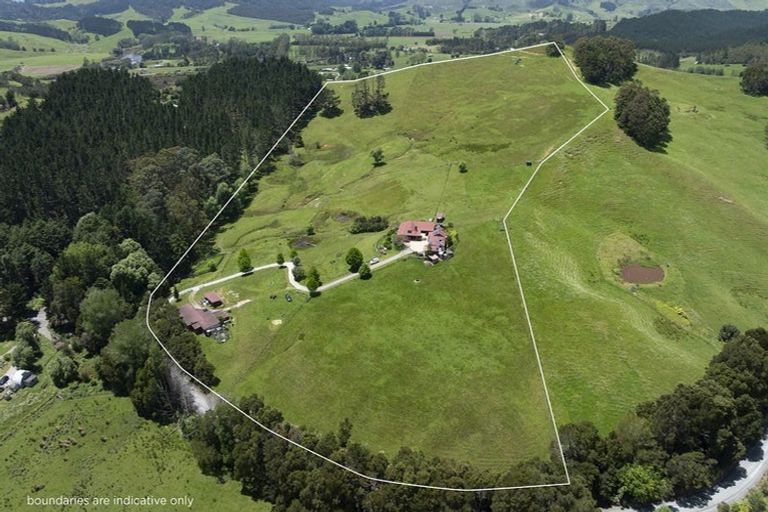 Photo of property in 105 Paranui Road, Taipa, 0483