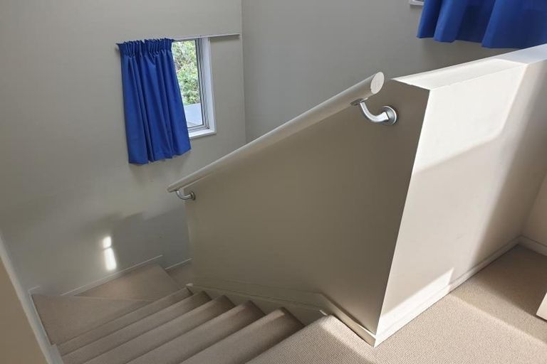 Photo of property in 146f Aro Street, Aro Valley, Wellington, 6021