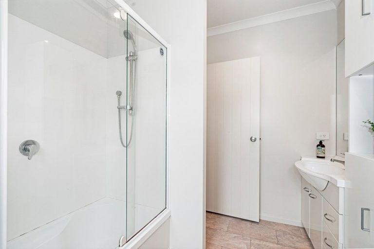 Photo of property in 86 Western Hills Drive, Kensington, Whangarei, 0112