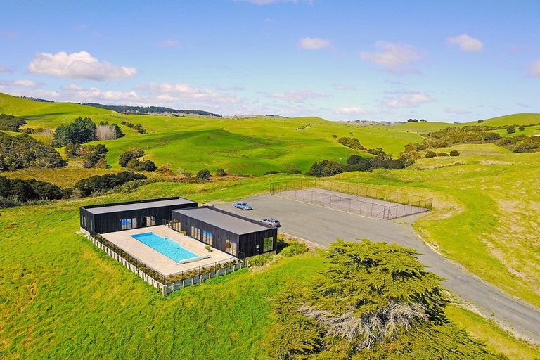 Photo of property in 55 Hinamoki Drive, Kaiwaka, 0573
