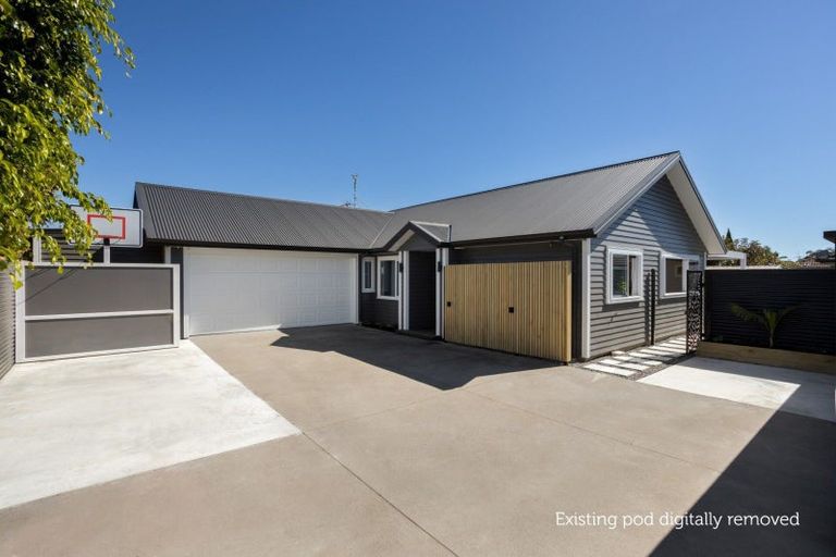 Photo of property in 28 Araroa Place, Papamoa Beach, Papamoa, 3118