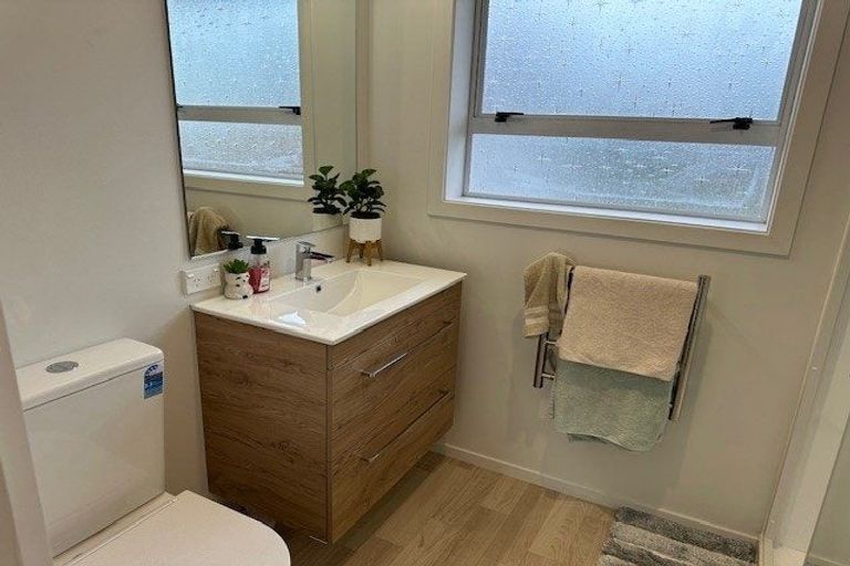 Photo of property in 1/43 Erin Crescent, Mairehau, Christchurch, 8013