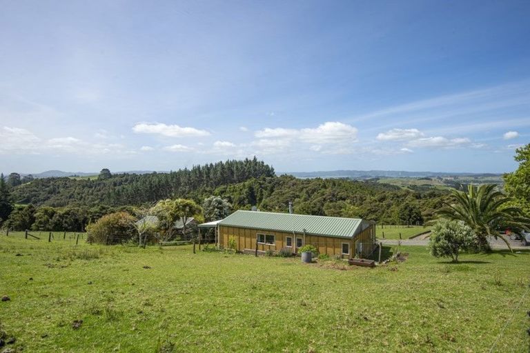 Photo of property in 137 Mcdonnell Road, Mangapai, Whangarei, 0178
