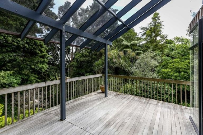 Photo of property in 25 Frank Wilson Terrace, Welbourn, New Plymouth, 4312