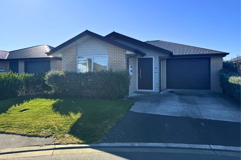 Photo of property in 6 Vahsel Bay Place, Wigram, Christchurch, 8025