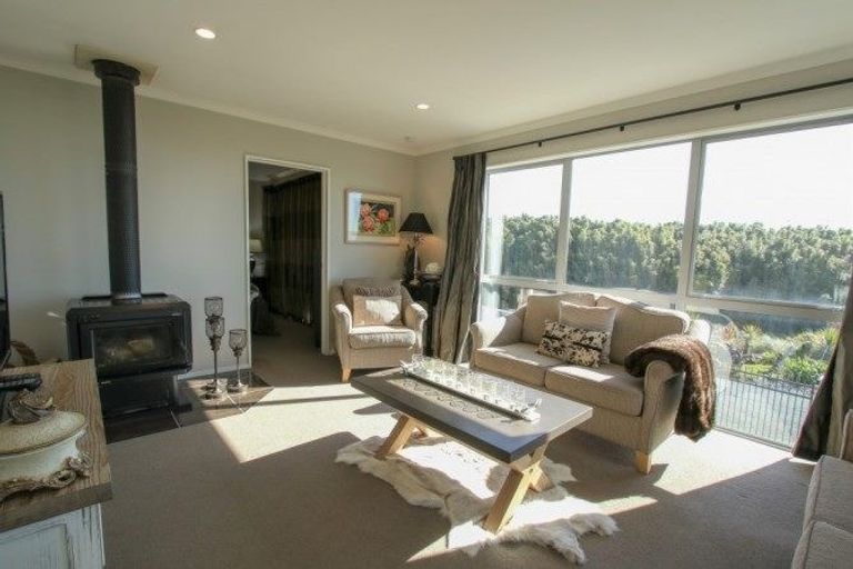 Photo of property in 4 Richards Drive, Hokitika, 7810