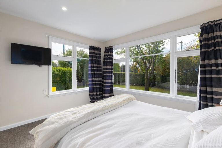 Photo of property in 1/2 Moreland Avenue, Papanui, Christchurch, 8053