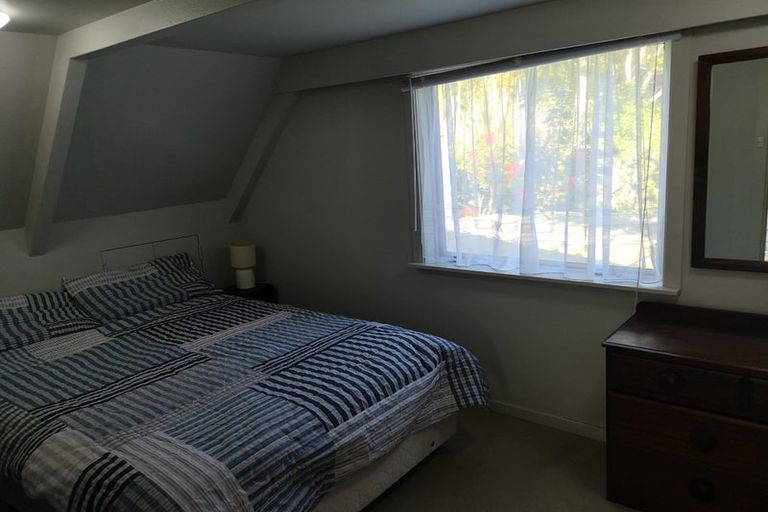 Photo of property in 14-16 Edgeware Road, Wilton, Wellington, 6012