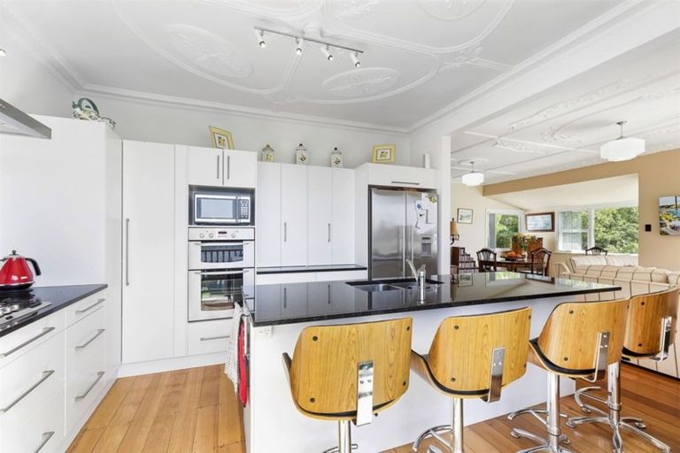 Photo of property in 23 Belvedere Road, Hataitai, Wellington, 6021