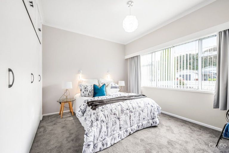 Photo of property in 19 Moa Street, Alicetown, Lower Hutt, 5010