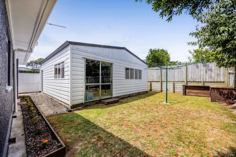 Photo of property in 8 Solway Terrace, Bell Block, New Plymouth, 4312