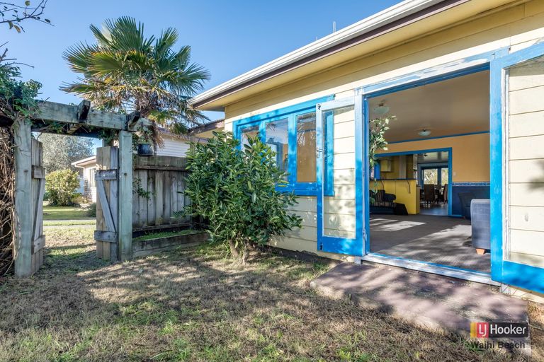 Photo of property in 35 Edinburgh Street, Waihi Beach, 3611