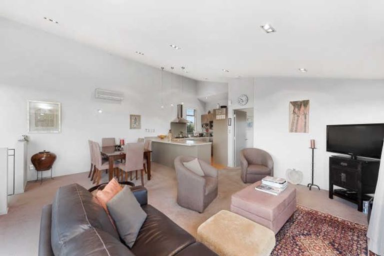 Photo of property in 19a Park Terrace, Hamilton Central, Hamilton, 3204