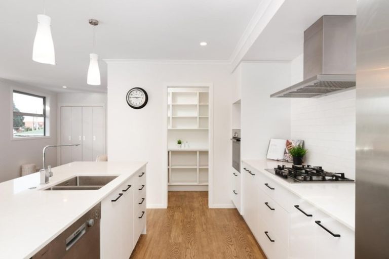 Photo of property in 182a Ngatai Road, Otumoetai, Tauranga, 3110