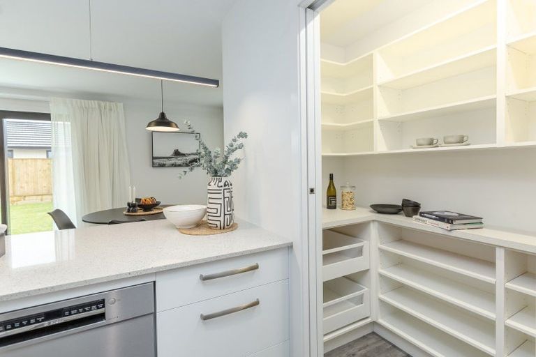 Photo of property in 15 Farley Avenue, Greytown, 5712