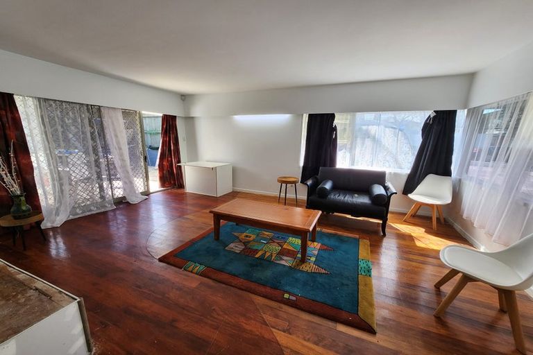 Photo of property in 27 Andrew Road, Howick, Auckland, 2010